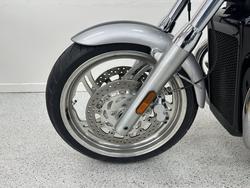 2010 Triumph THUNDERBIRD CHROME