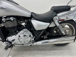 2010 Triumph THUNDERBIRD CHROME
