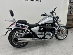 2010 Triumph THUNDERBIRD CHROME
