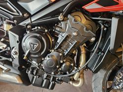 2025 Triumph Street Triple R 765 Street Triple Orange