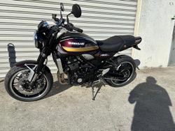 2025 Kawasaki
Z900RS (Z900C)