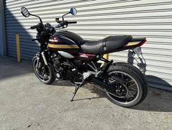 2025 Kawasaki
Z900RS (Z900C)