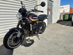 2025 Kawasaki
Z900RS (Z900C)