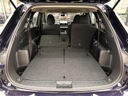 2025 Mitsubishi Outlander ES