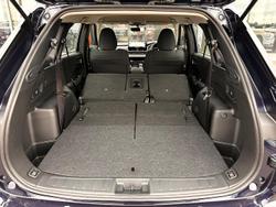 2025 Mitsubishi Outlander ES