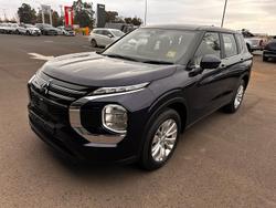 2025 Mitsubishi Outlander ES