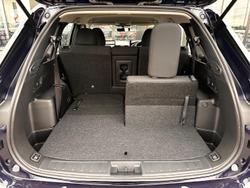 2025 Mitsubishi Outlander ES