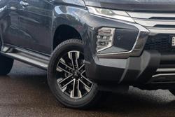 2023 Mitsubishi Pajero Sport Exceed