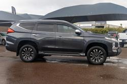 2023 Mitsubishi Pajero Sport Exceed