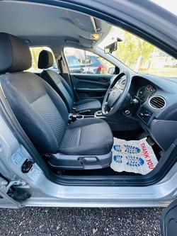 2005 Ford Focus CL LS Pure Silver