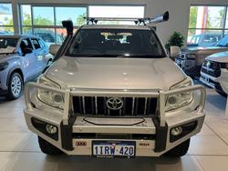 2012 TOYOTA LANDCRUISER