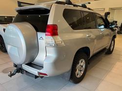 2012 TOYOTA LANDCRUISER