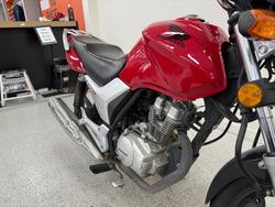 2017 Honda CB125E Red