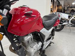 2017 Honda CB125E Red