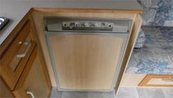 2004 Millard Horizon White