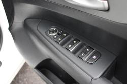 2018 Kia Cerato S BD MY19 Clear White