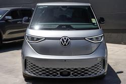 2025 Volkswagen ID. Buzz Pro BEV560