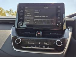 2021 Toyota
Corolla Ascent Sport