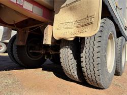 2010 Kenworth
T402 Truck & Dog Trailer Package