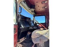 2010 Kenworth
T402 Truck & Dog Trailer Package