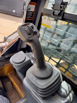 John Deere 317G Skid Steer