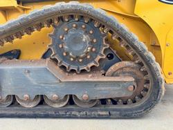 John Deere 317G Skid Steer