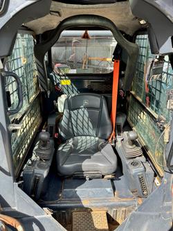 John Deere 317G Skid Steer