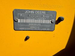 John Deere 317G Skid Steer