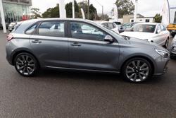 2017 Hyundai
i30 SR