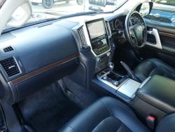 2018 Toyota Landcruiser