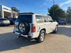 2016 Nissan Patrol ST Y61 4X4 Dual Range Polar White