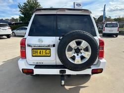 2016 Nissan
Patrol ST