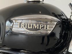 2005 Triumph Thruxton 900 Thruxton Black