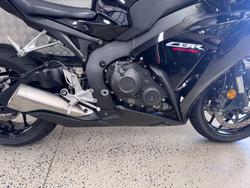 2012 Honda CBR1000RR (FIREBLADE) BLACK