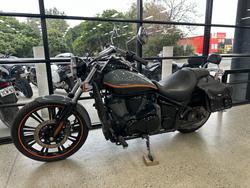2019 Kawasaki VULCAN 900 (VN900) CUSTOM Grey