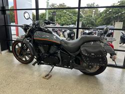 2019 Kawasaki VULCAN 900 (VN900) CUSTOM Grey