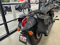 2019 Kawasaki VULCAN 900 (VN900) CUSTOM Grey