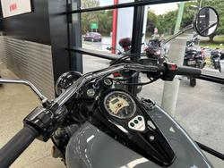 2019 Kawasaki VULCAN 900 (VN900) CUSTOM Grey
