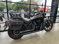 2019 Kawasaki VULCAN 900 (VN900) CUSTOM Grey