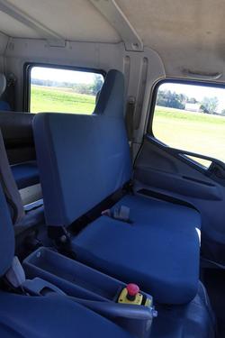 2015 Fuso
Canter Fe 815 Crew Cab Amt Auto
