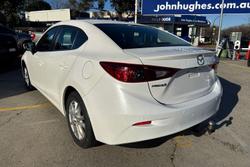 2015 Mazda
3 SP25