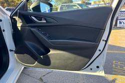 2015 Mazda
3 SP25