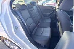 2015 Mazda
3 SP25