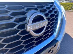 2025 Nissan
JUKE ST