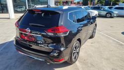 2022 Nissan
X-TRAIL ST-L