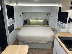 2025 Goldstream 2050 Bunk Adventure Platinum