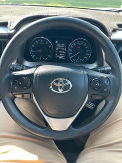 2017 Toyota RAV4 GX ZSA42R Glacier White