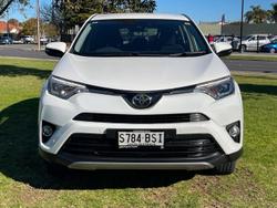 2017 Toyota RAV4 GX ZSA42R Glacier White