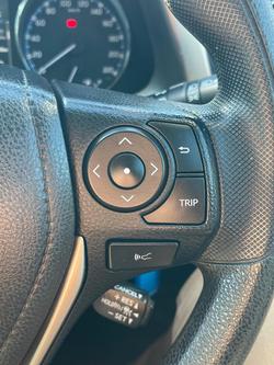 2017 Toyota RAV4 GX ZSA42R Glacier White