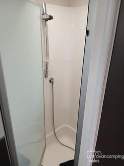 2011 New Age Caravans Big Red 21 (Was $43,990 Now $38,990)